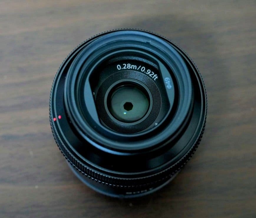 美品　SONY FE 40mm F2.5 G レンズ　ZXⅡレンズフィルター付き