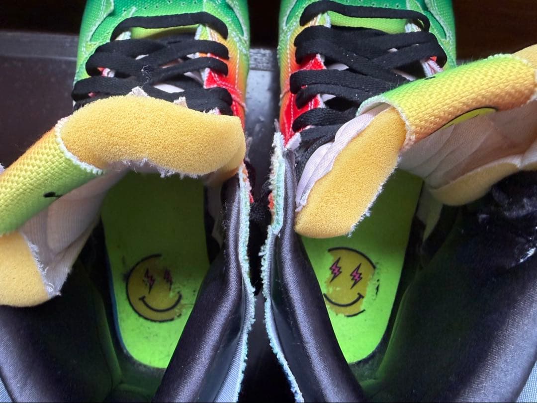 J Balvin × Air Jordan1 High OG \"Rainbow\"