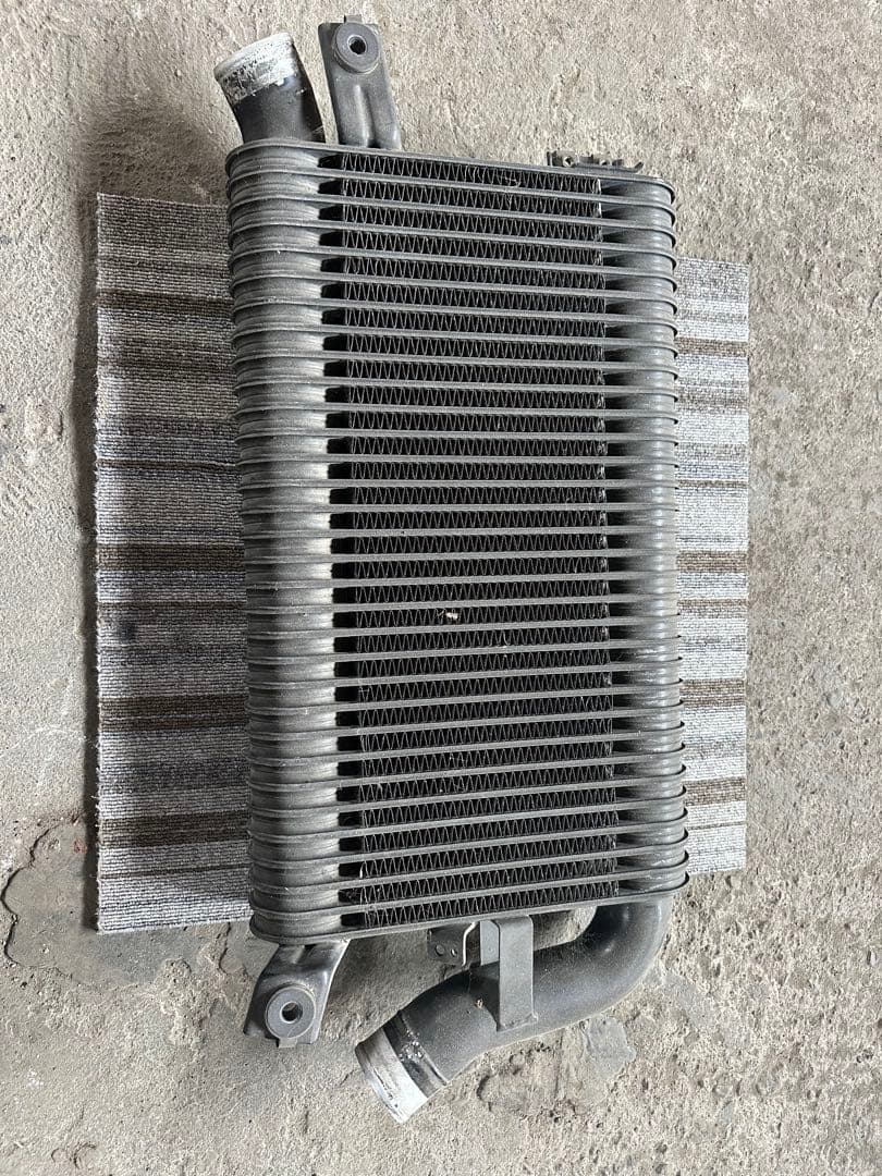 ８１マークⅡ インタークーラー