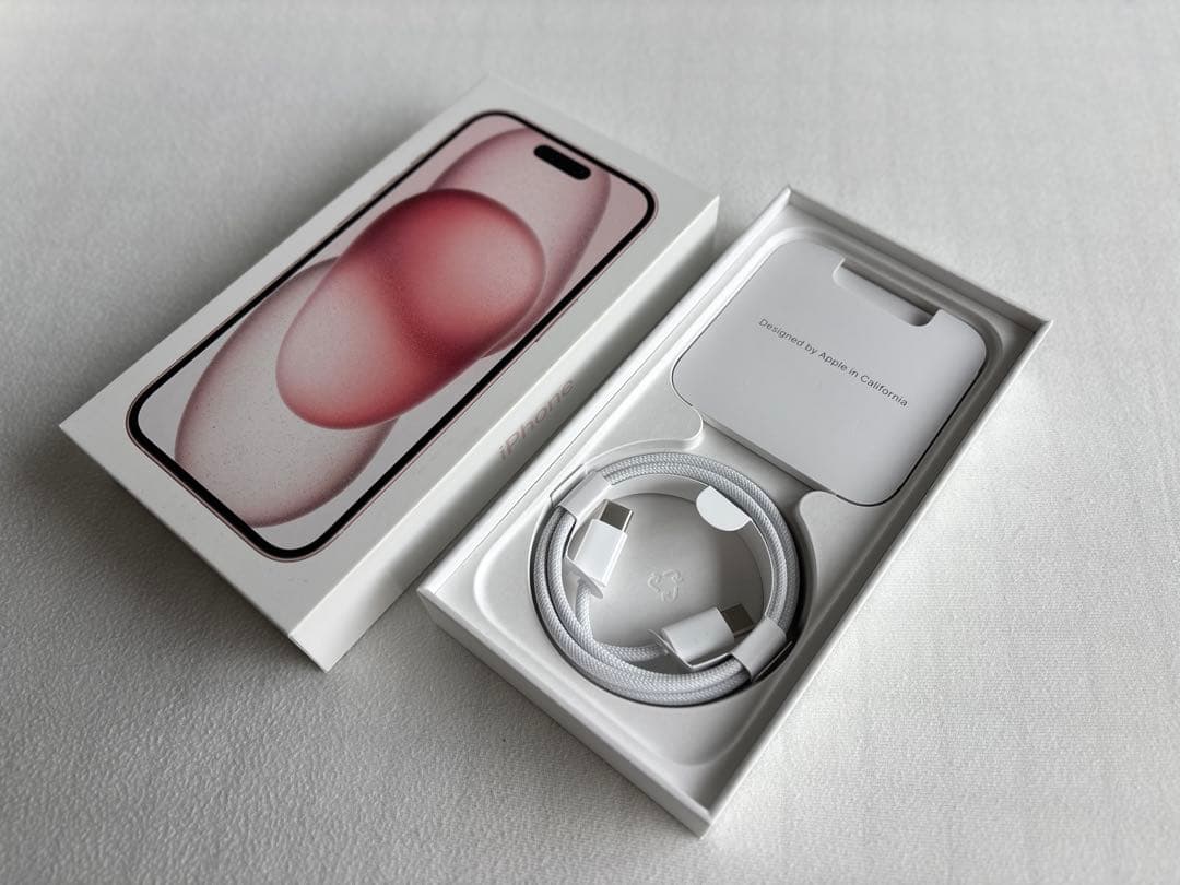 【美品】 iPhone15 ピンク 128GB simフリー 保護フィルム付き