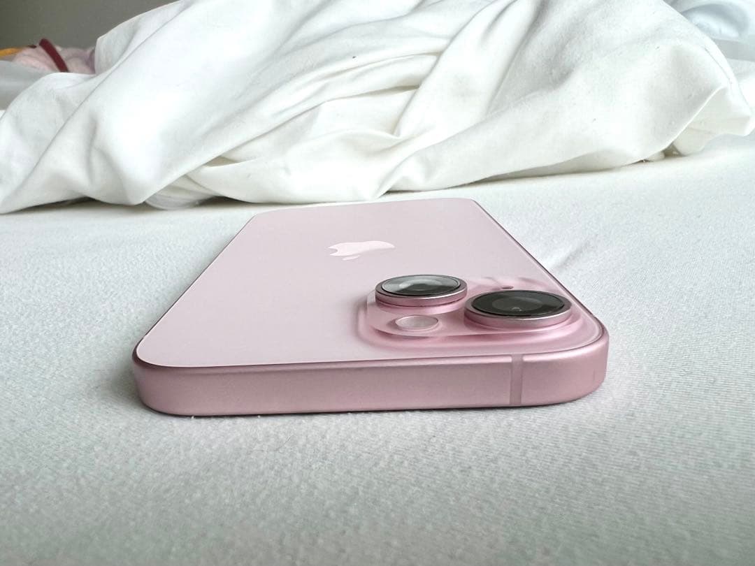 【美品】 iPhone15 ピンク 128GB simフリー 保護フィルム付き