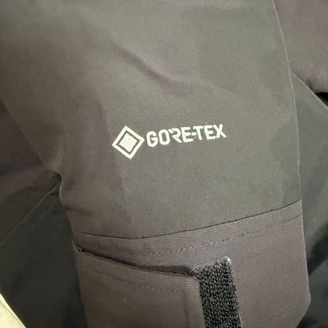 大昔 1990 MOUNTAIN JACKET NF0A3XEJ