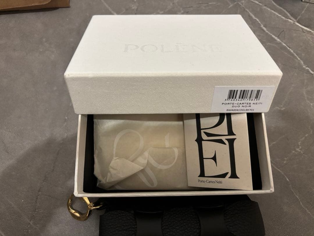 POLÈNE ブラックレザー ケース