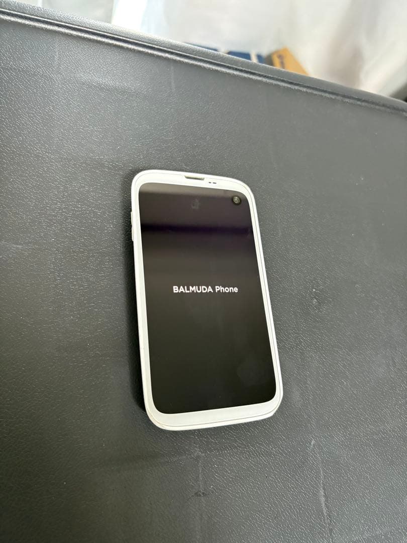動作確認済 バルミューダフォン ホワイト