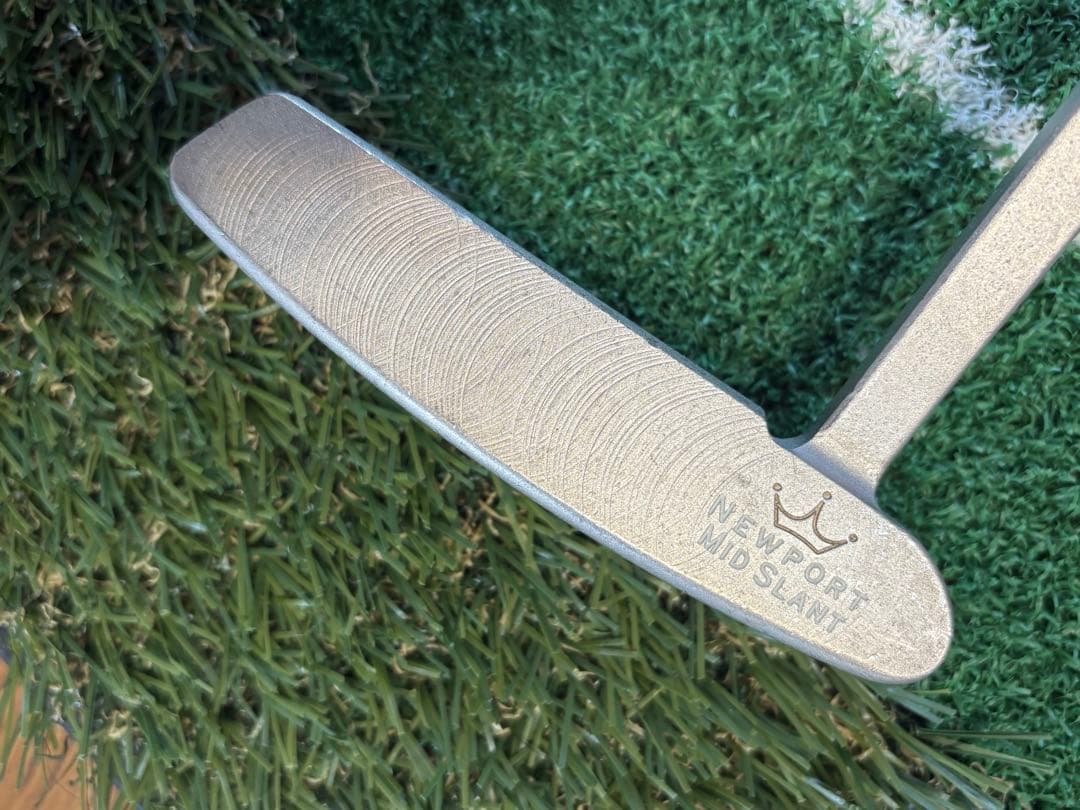 スコッティキャメロン　ニューポート　MID SLANT プロプラチナム35インチ