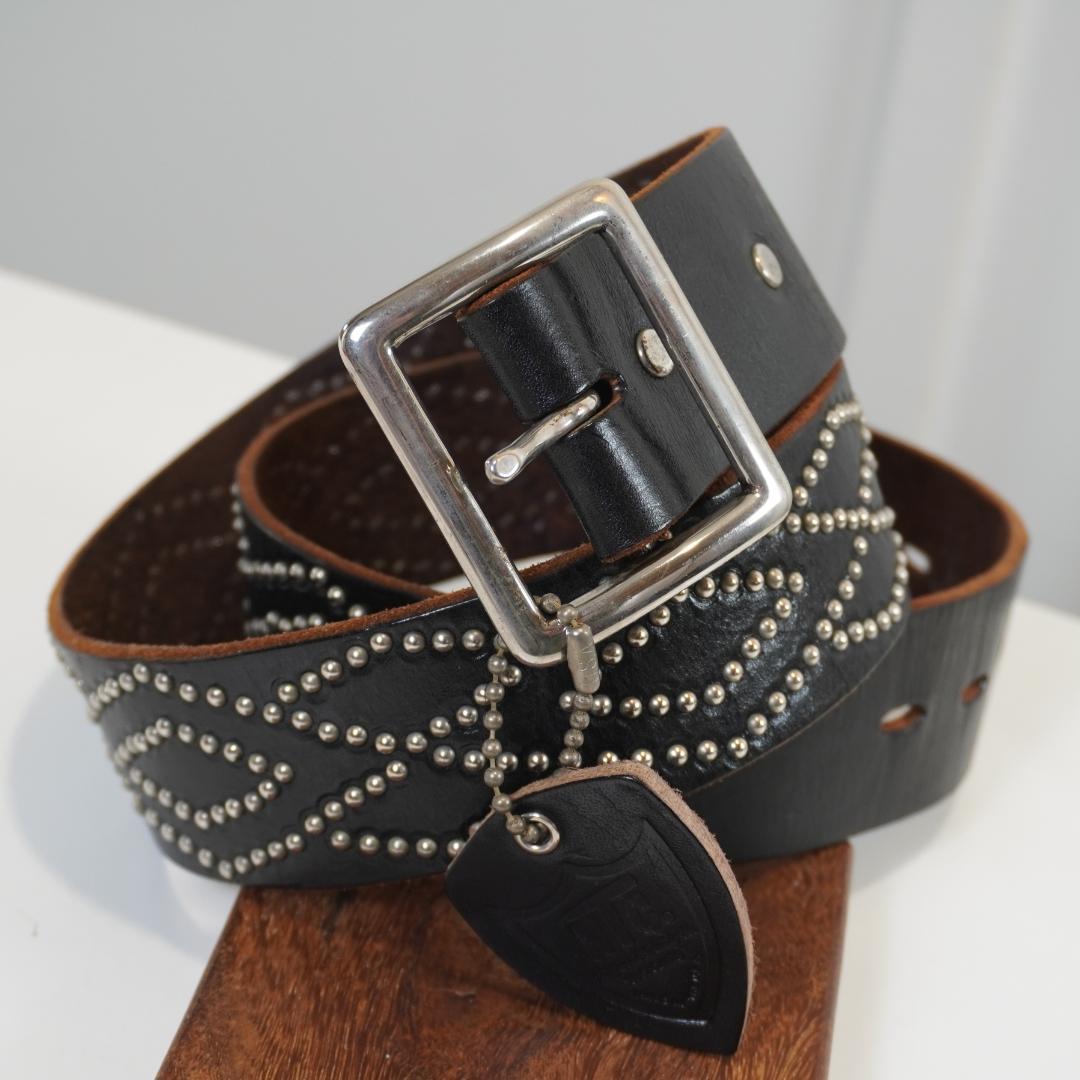 ◆・・ＨＴＣ・・◆　スタッヅベルト　　エイチティーシー 　Hollywood