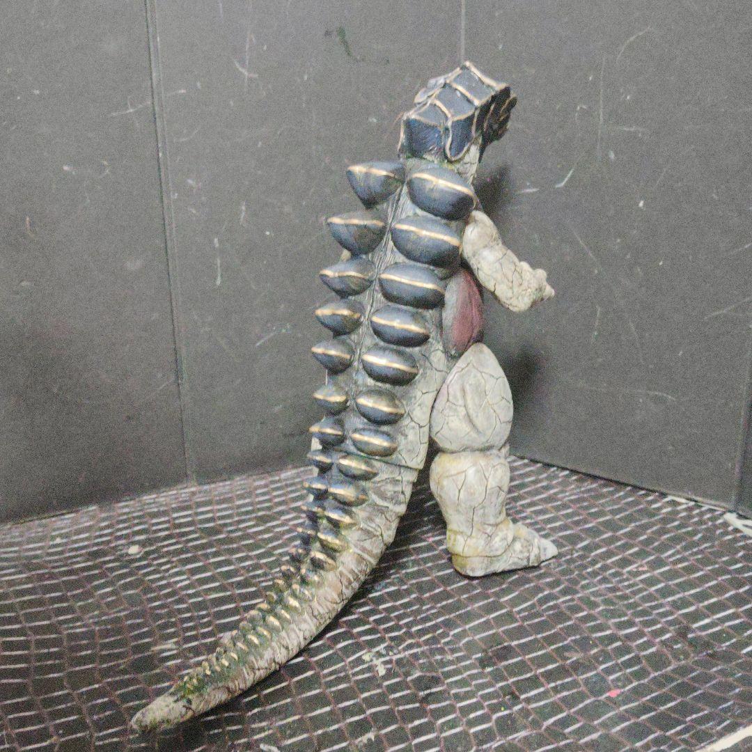 シャーク尊様ウルトラ怪獣ソフビゴルメデ.ネオジオモス（3000fi.518tw）