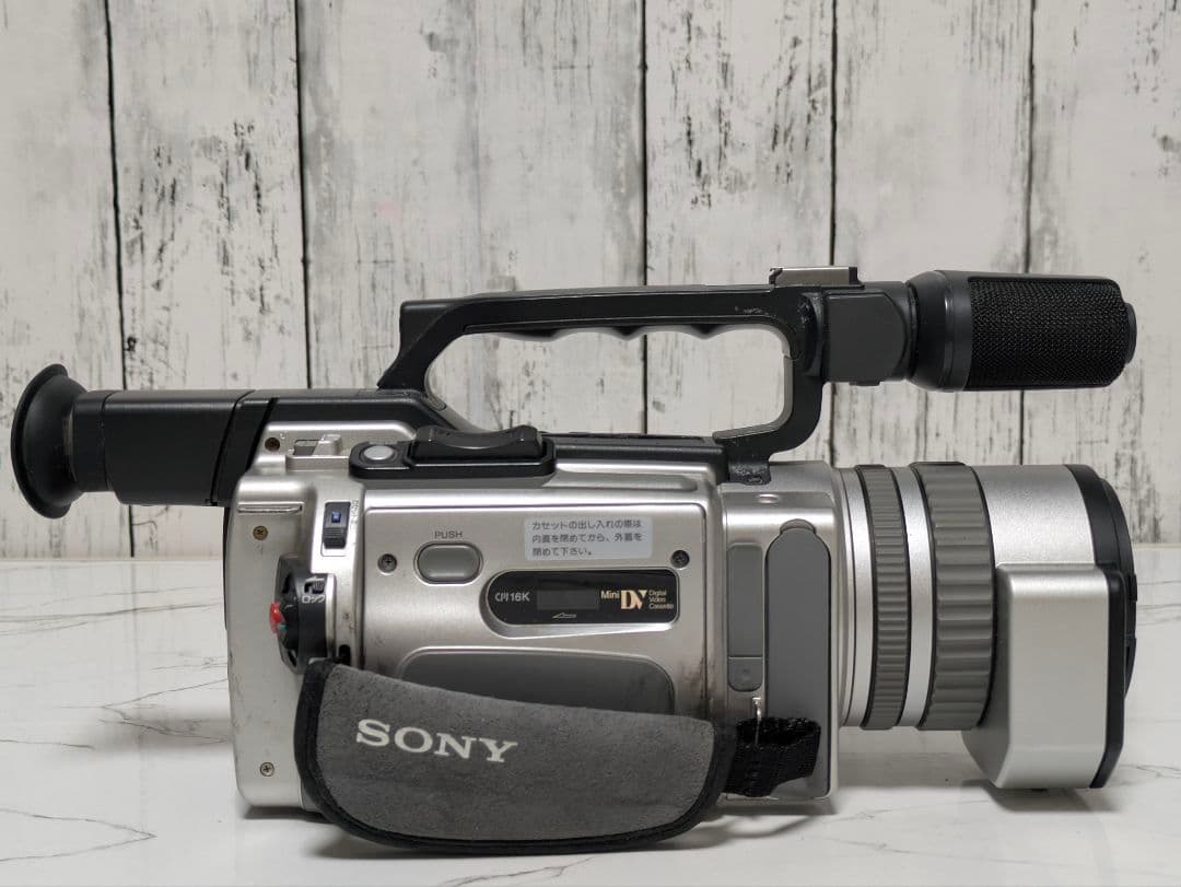 ② SONY　DCR-VX2000　MiniDV対応　ジャンク