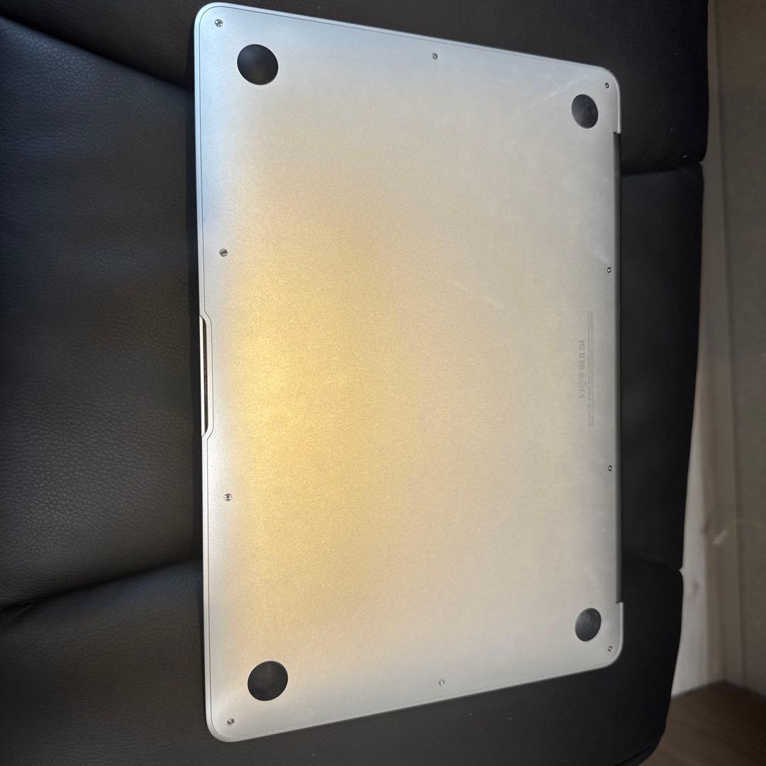 MacBook本体 MacBook Air 13-inch 2017 / 8GB / 128GB