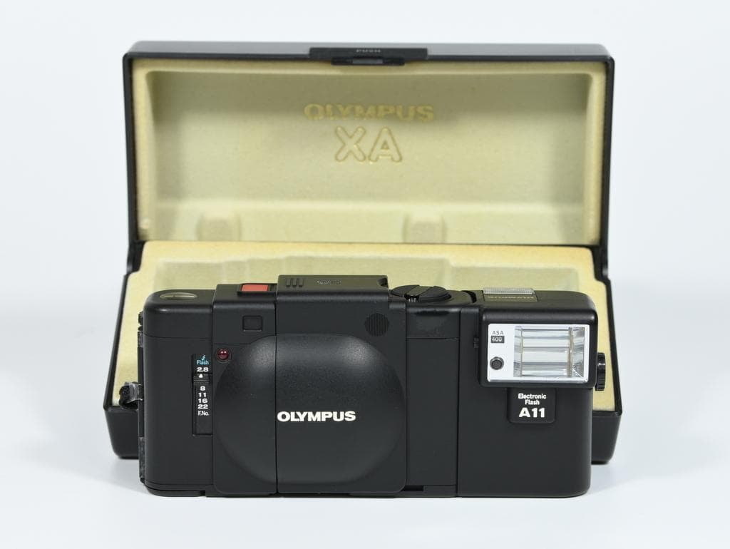【美品】 オリンパス　OLYMPUS XA + A11