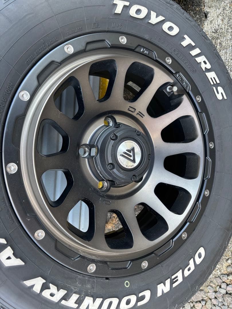 キ*猫様 デルタフォースオーバル 215/70R16 スズキジムニーDELTA