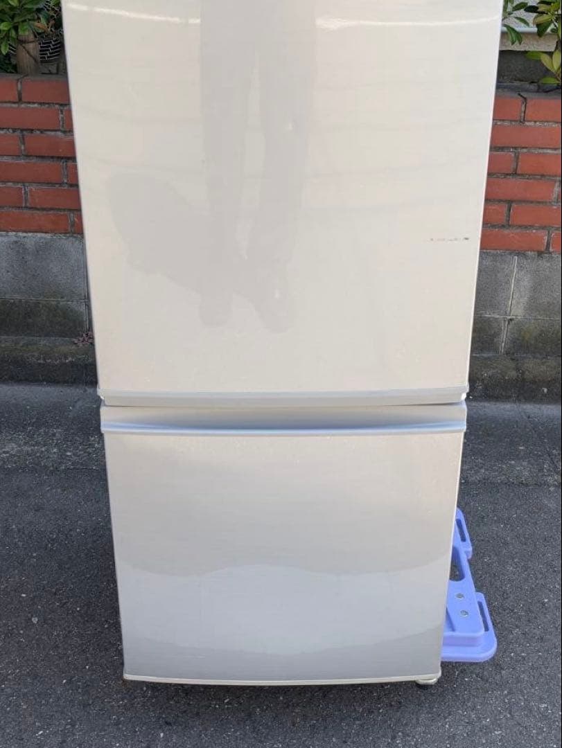 ＊東京都付近取引限定＊ SHARP ノンフロン冷凍冷蔵庫 SJ-D17B-S