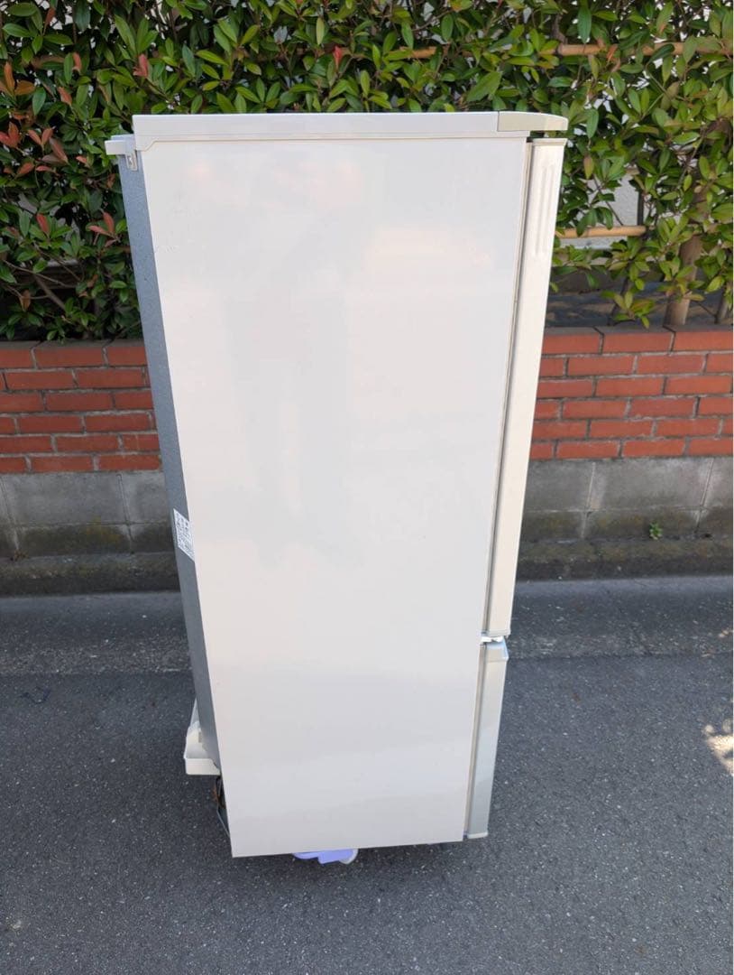 ＊東京都付近取引限定＊ SHARP ノンフロン冷凍冷蔵庫 SJ-D17B-S