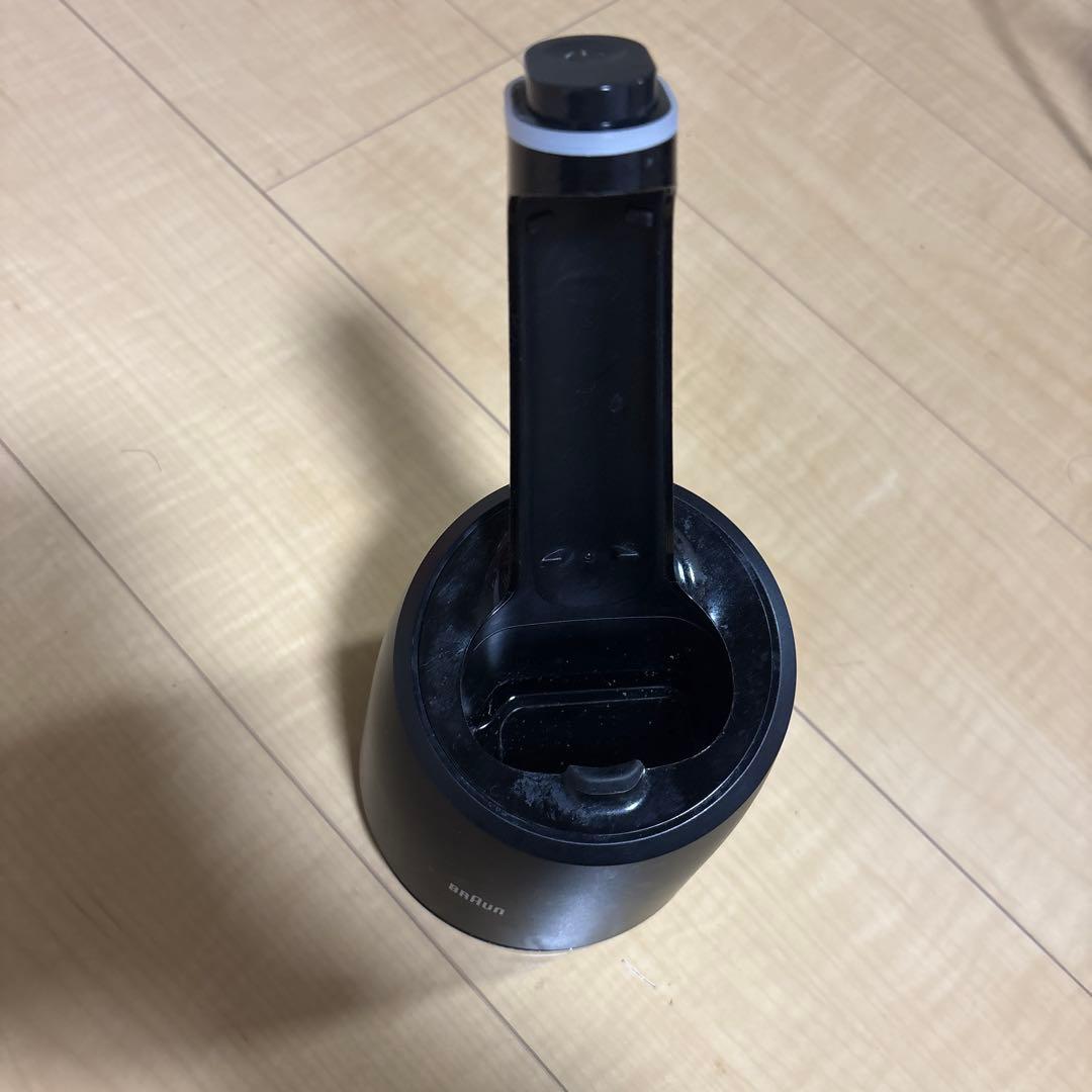 Braun S7 メンズ電気シェーバー 充電スタンド付き