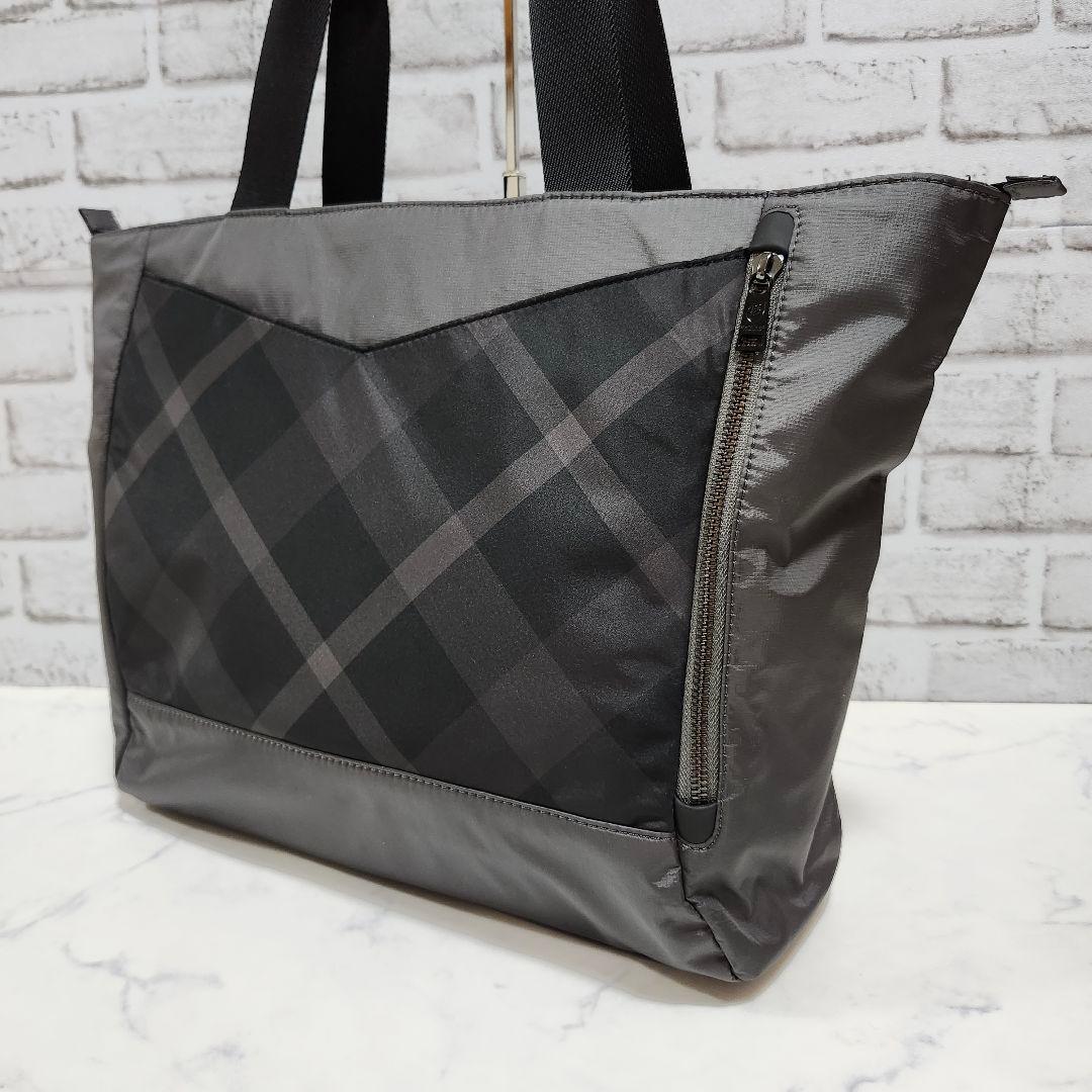 美品☆ブラックレーベルクレストブリッジ　トートバッグ　CBチェック　肩掛け　A4