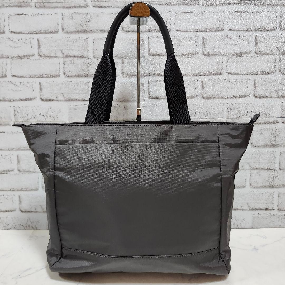 美品☆ブラックレーベルクレストブリッジ　トートバッグ　CBチェック　肩掛け　A4