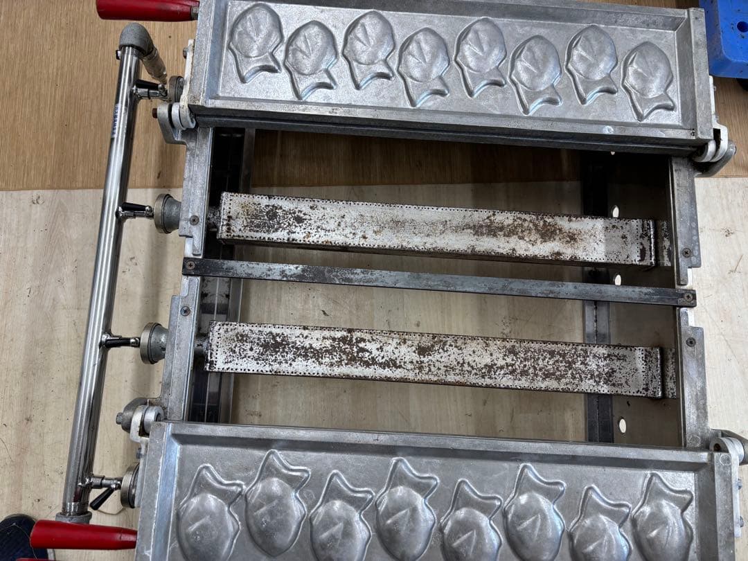 業務用魚型 たい焼き器　LPガス　屋台　鯛焼き