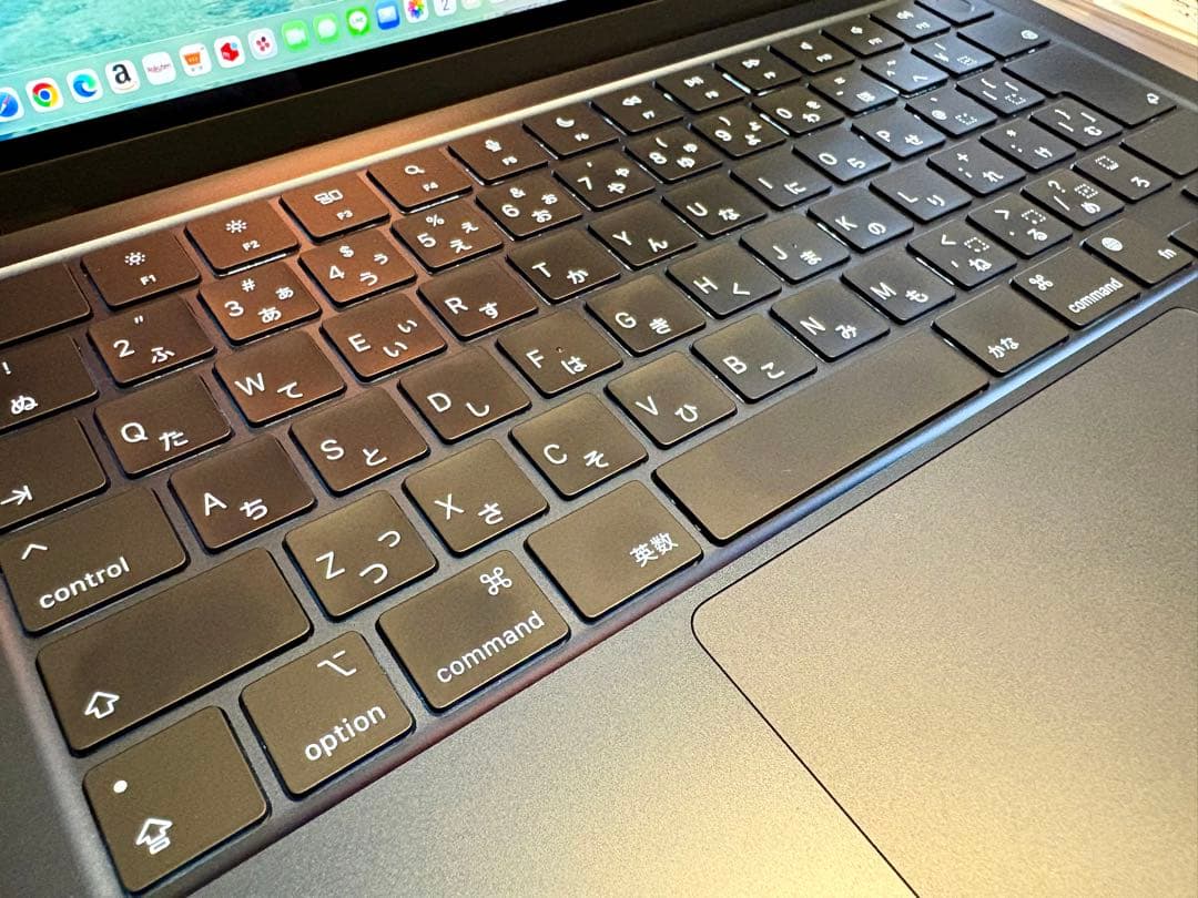 MacBook Air (M2, 2022) 本体