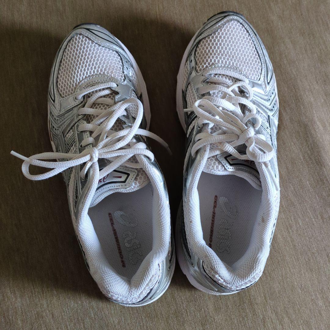 Asics Gel-Kayano 14 サイズ8 26cm