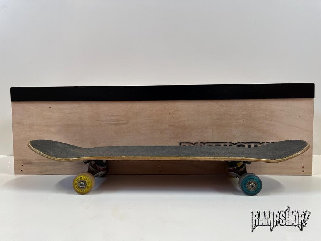 送料無料　限定一台　H30　カーブBOX　セクション　スケボー　スケートボード