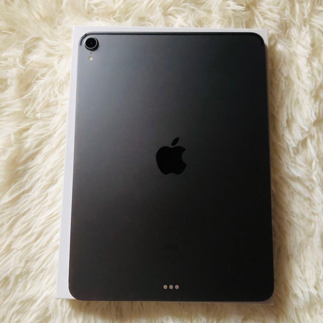【完動品】iPad Pro 11 512GB 【すぐ発送】