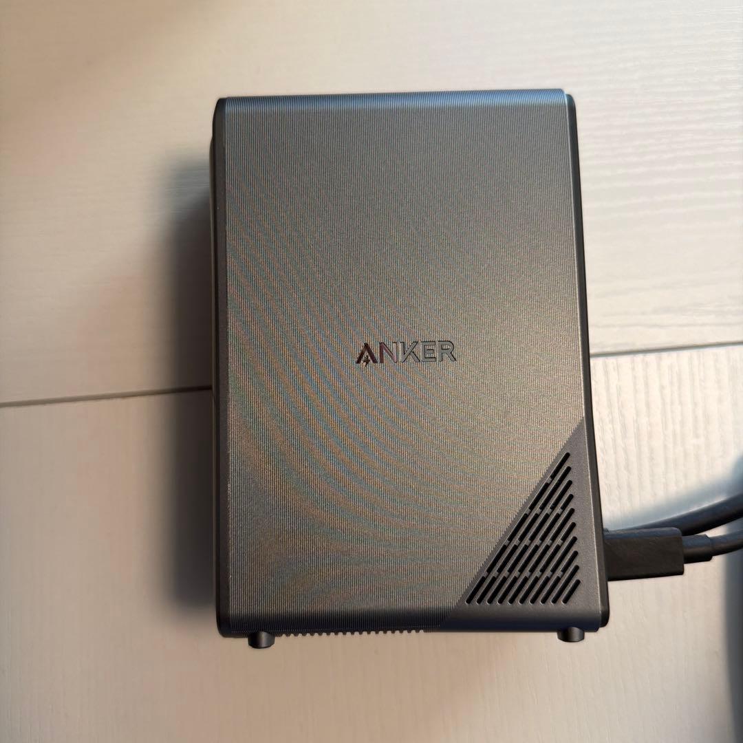 Anker Prime ドッキングステーション