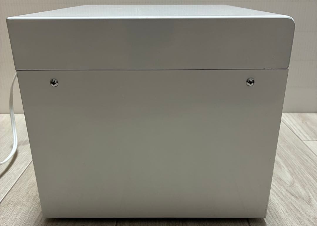 UV-180 殺菌燈式電気消毒器 衛生 清潔 殺菌 安心 安全 50/60HZ