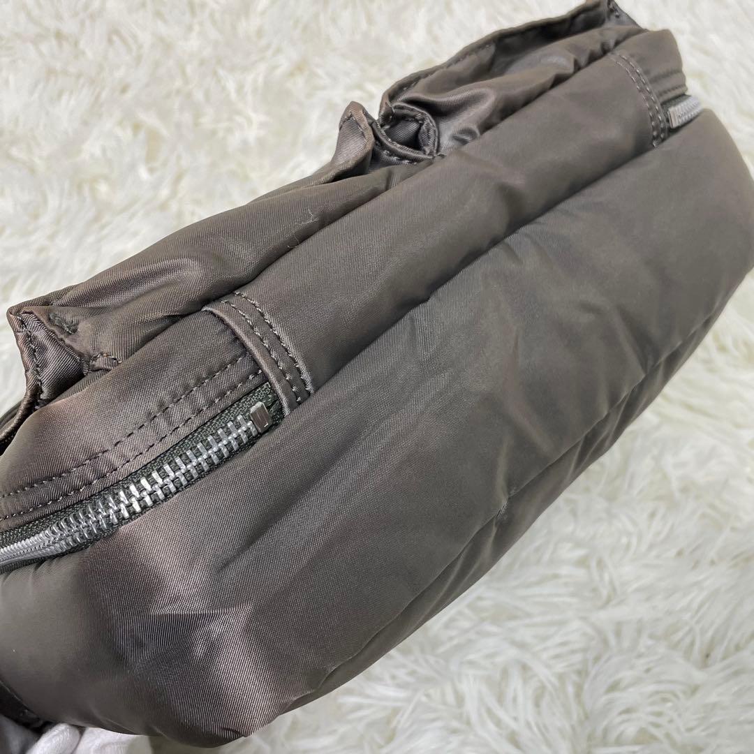 美品 PORTER ポーター タンカー ショルダーバッグ シルバーグレー 二層式