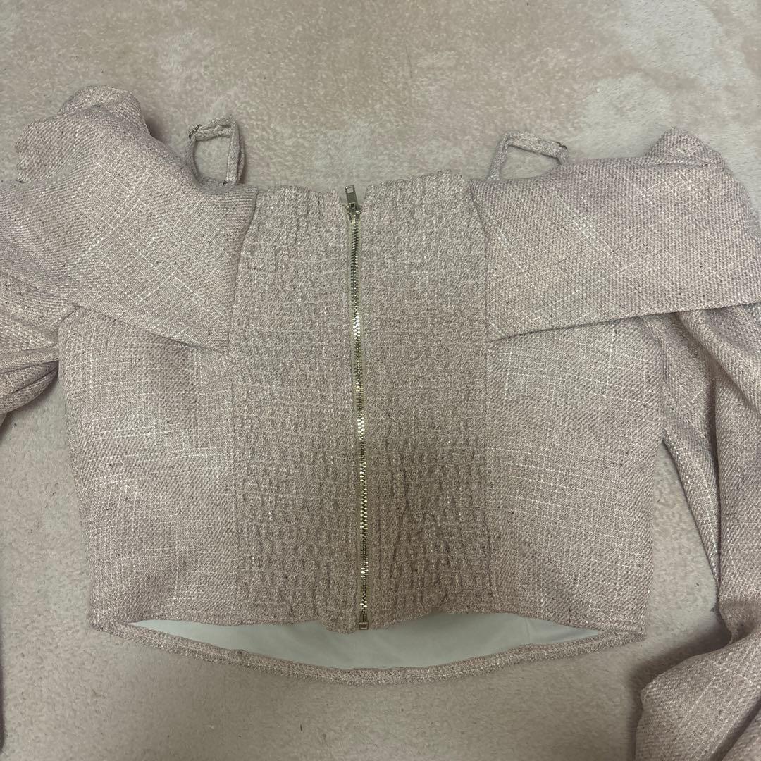 LIP SERVICEオフショルダーリボン付きピンクトップス