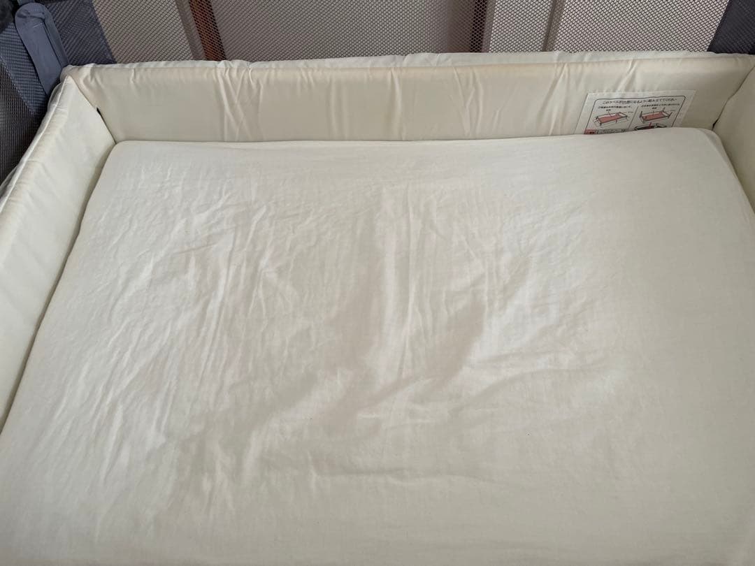 【美品】Apricaココネル エアー ベビーベッドグレー