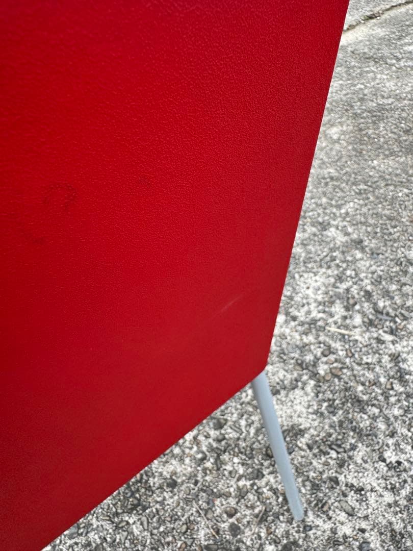 D*I様 vitra ヴィトラ スタッキングチェア 椅子 ポストモダン スペース