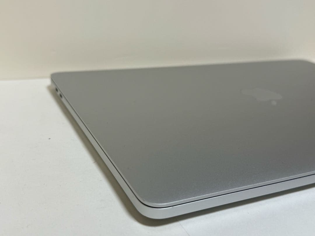 MacBook Pro M2 16GB 256GB アップル 2022