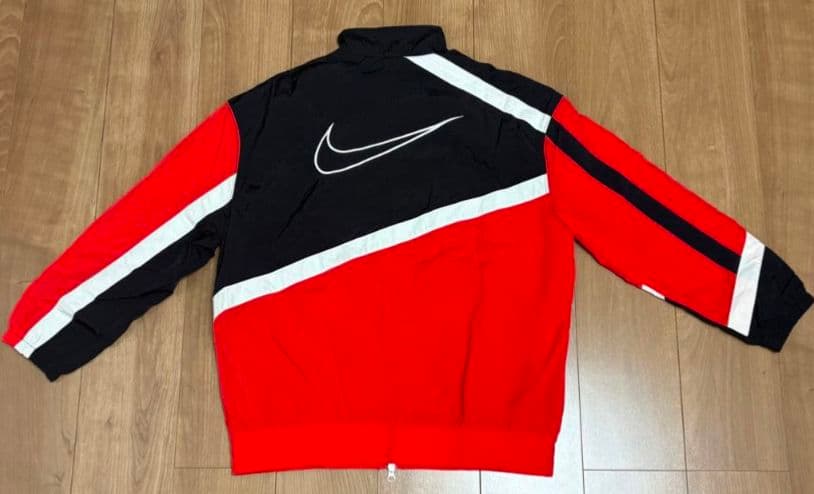 新品★NIKE★ナイキ★ジップアップジャケット★S★山田涼介着用★RED★