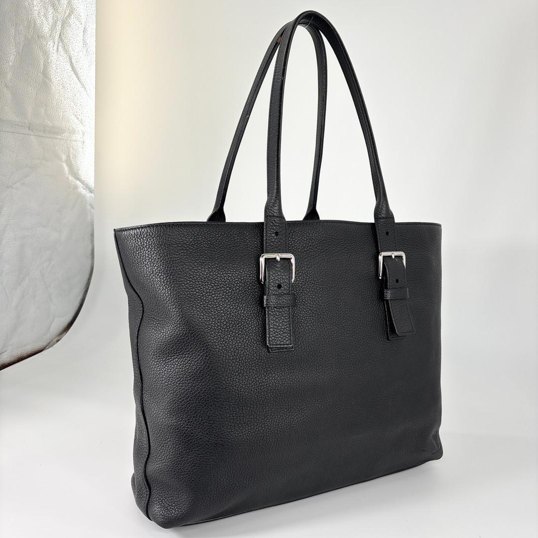 超極美品 ルイヴィトン トリヨンレザー カバ ヴォワヤージュ トートバッグ