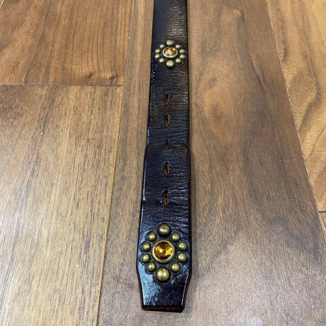 HTC フラワースタッズベルト イエローストーン&ダークブラウンレザー 32