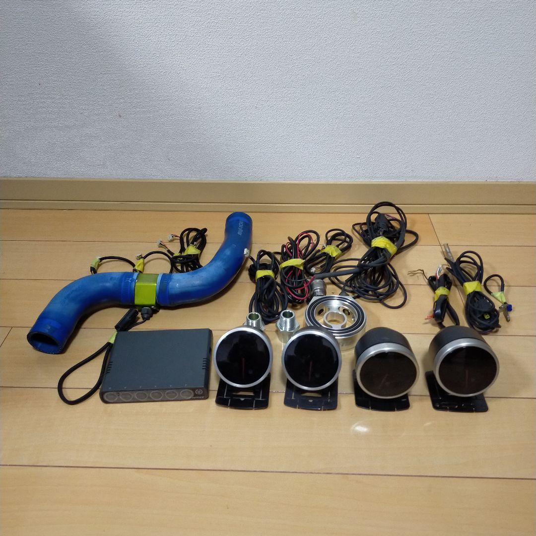 Defi Link Meter 4連メーター