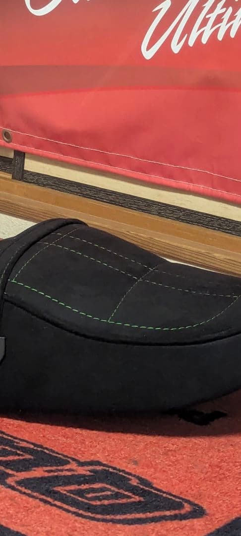 ヒロさん　Z900RS シート預かり加工張替え