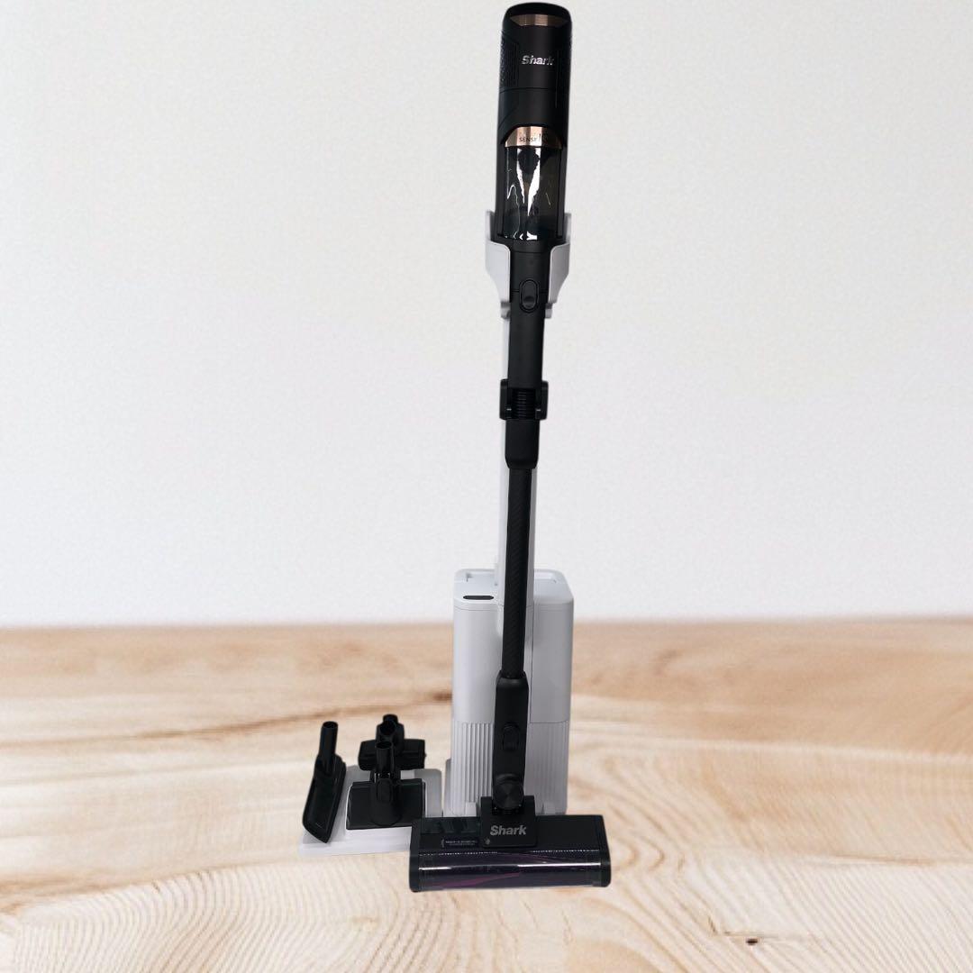 Shark 掃除機　CLEAN SENSE IQ IW3145JBK 送料無料