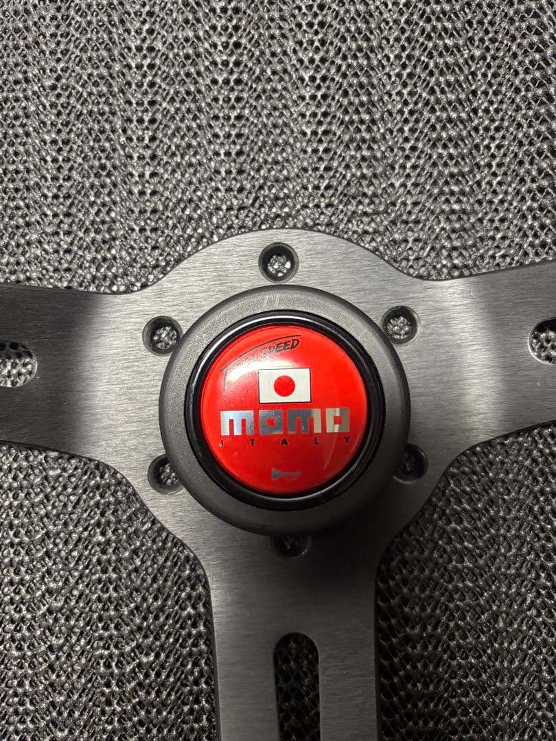 momo フルスピード ステアリング 本体