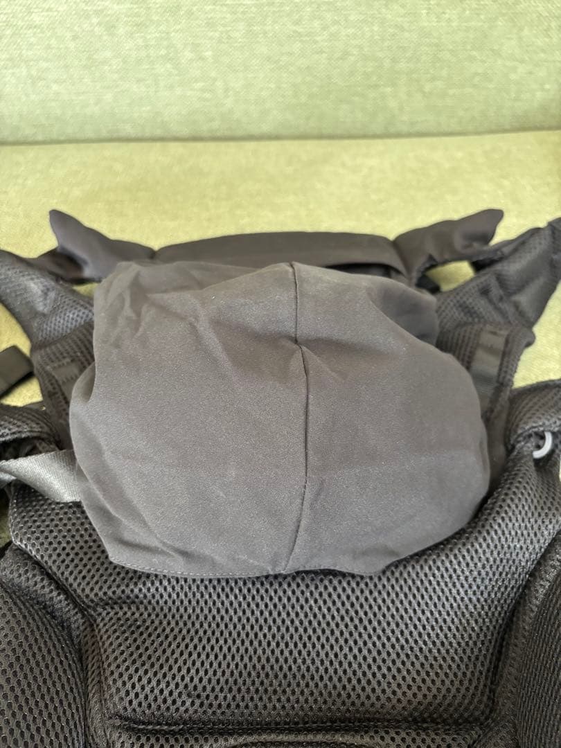 BABY & Me Beren firstセット　ヒップシート付　ブラック