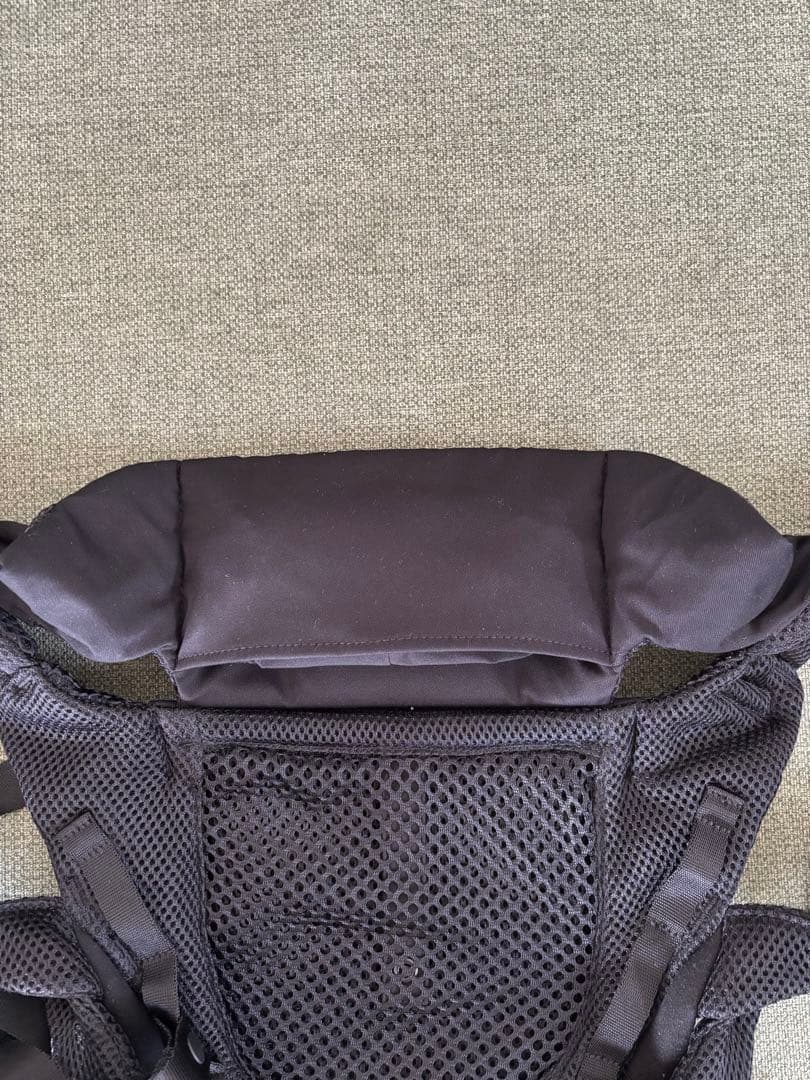 BABY & Me Beren firstセット　ヒップシート付　ブラック