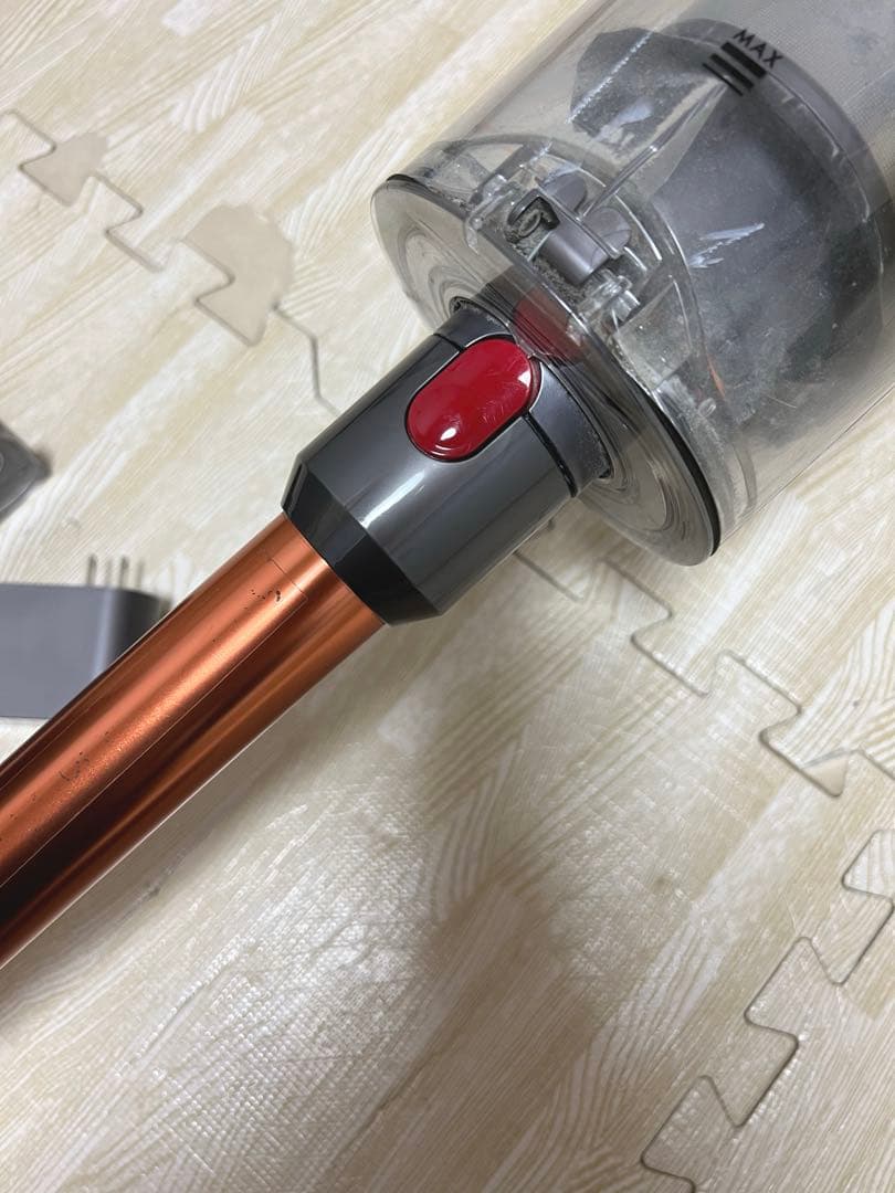 正規品＊Dyson V10 ハンドクリーナー　ダイソン　掃除機
