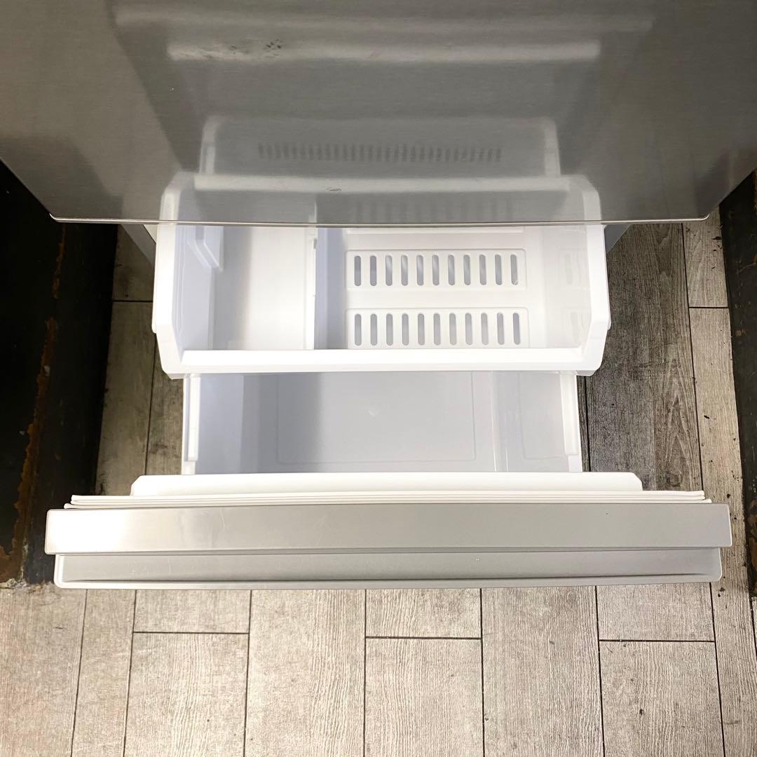 一人暮らしにちょうどイイ♪2ドア冷凍冷蔵庫126L