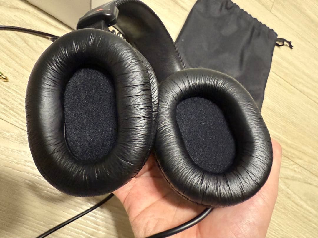 SONY MDR-7506 スタジオモニターヘッドホン