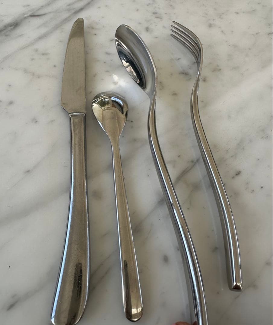 美品／19人用ステンレスカトラリーセット一式