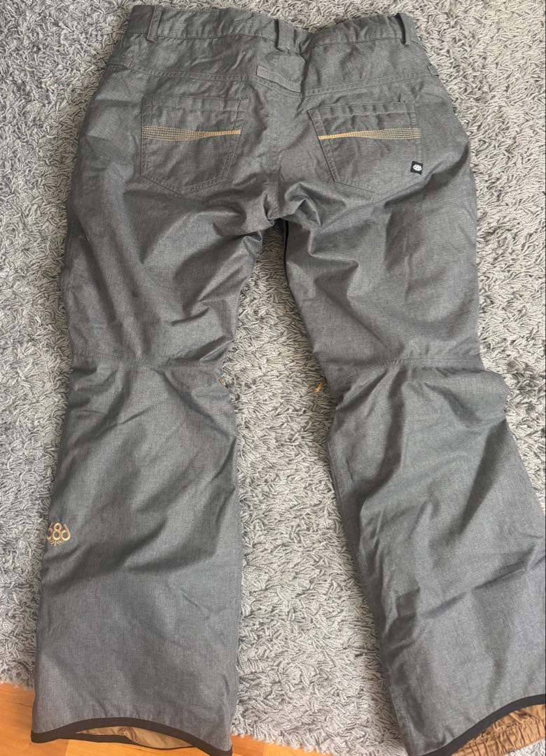 [美品] 686 スノーボードパンツ