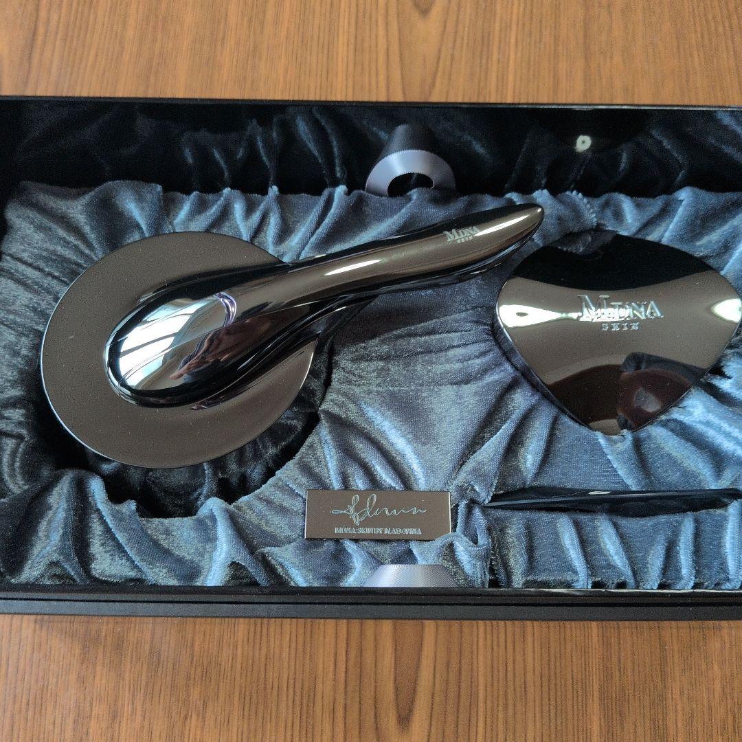 MDNA SKIN 美顔器 ブラック