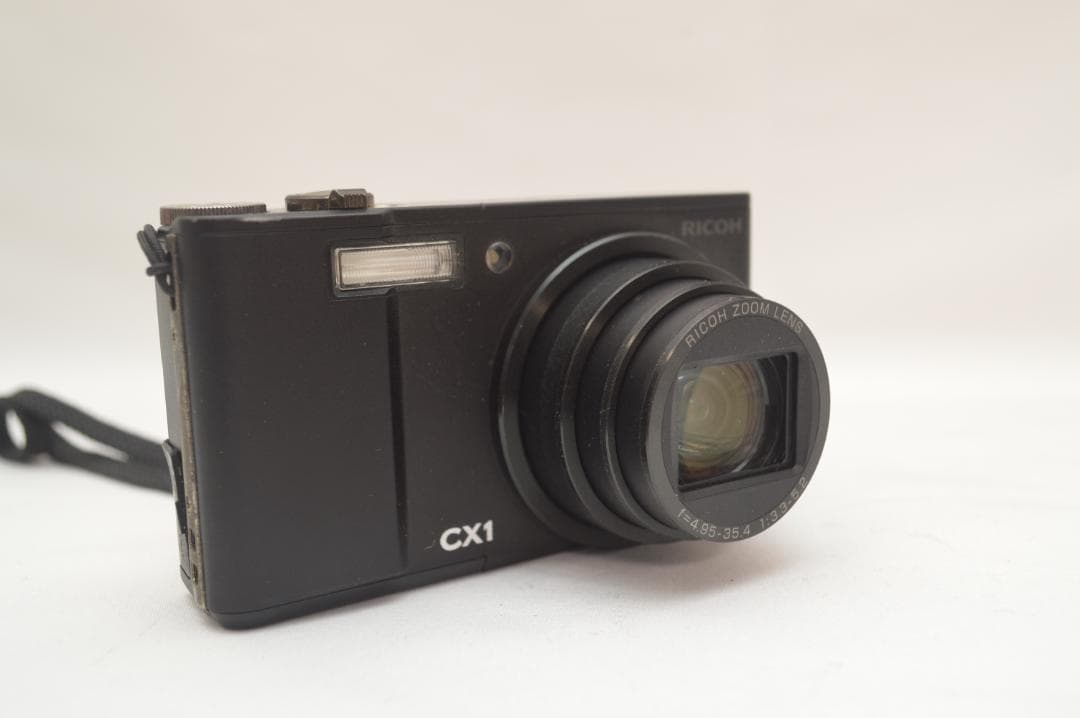 ✨希少箱付き美品✨ Ricoh CX1 ブラック 状態◎