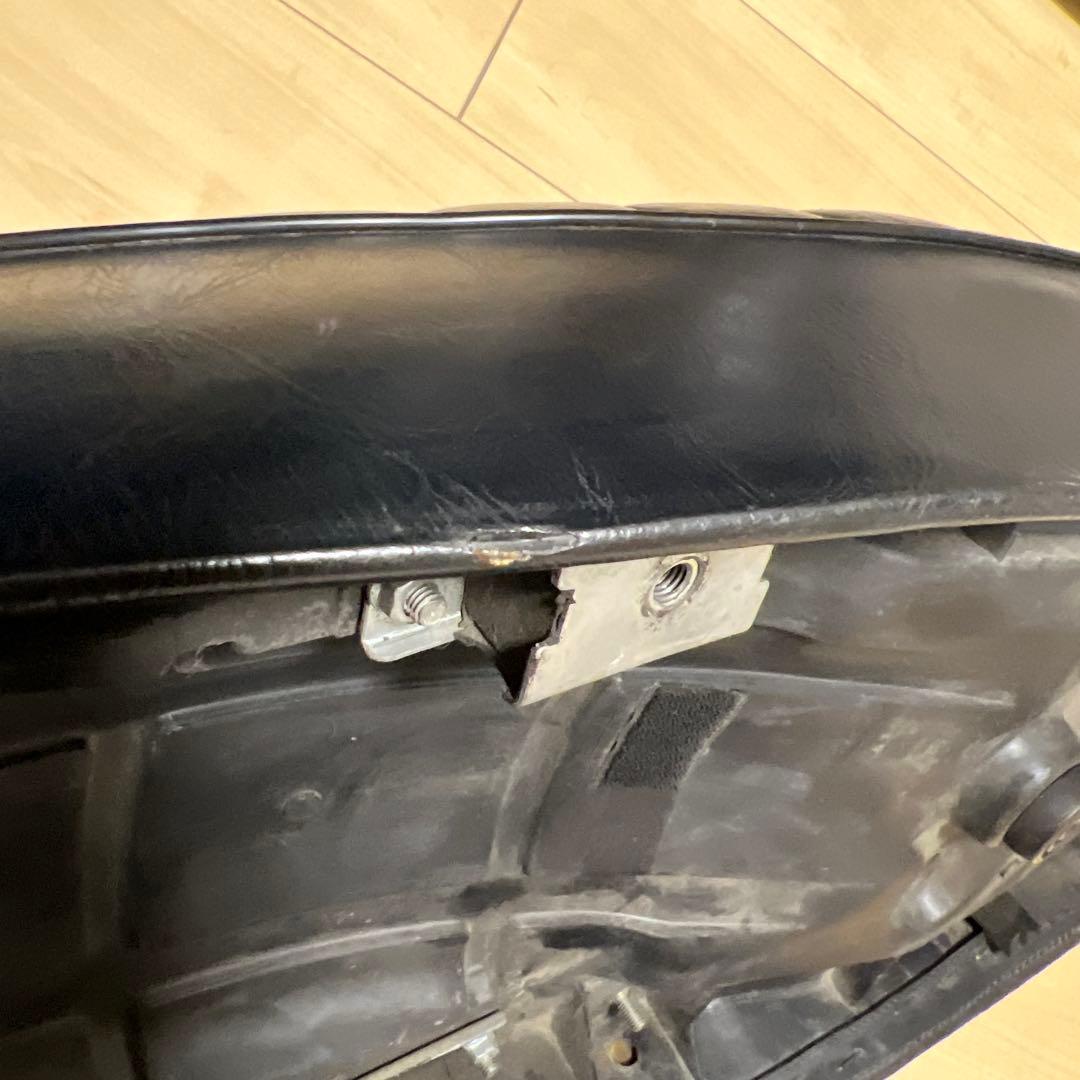 ワイズギア　sr 400 タックロール　シート