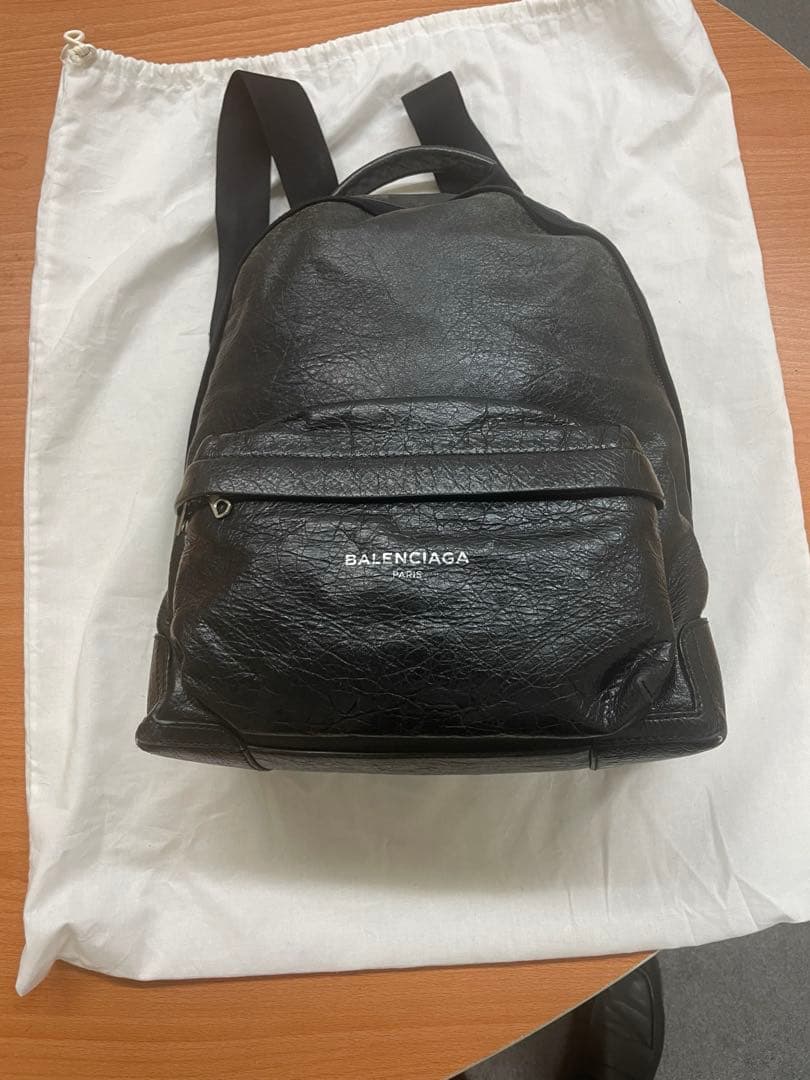 バレンシアガ　BALENCIAGA リュックサック　レディースサイズ